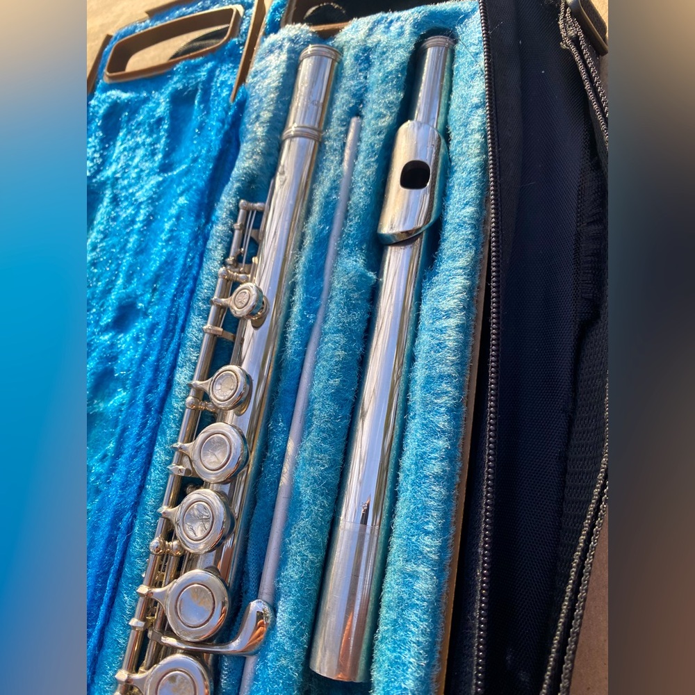 Yamaha Flute Woodwind Band Instrument student